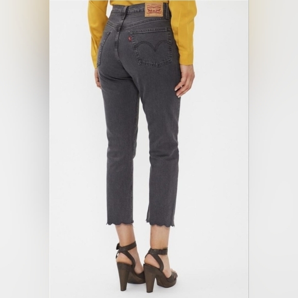 Levi's 501 Cropped raw hem Buttonfly jeans 31 Washed black Straight Leg 31x28 - Picture 1 of 14